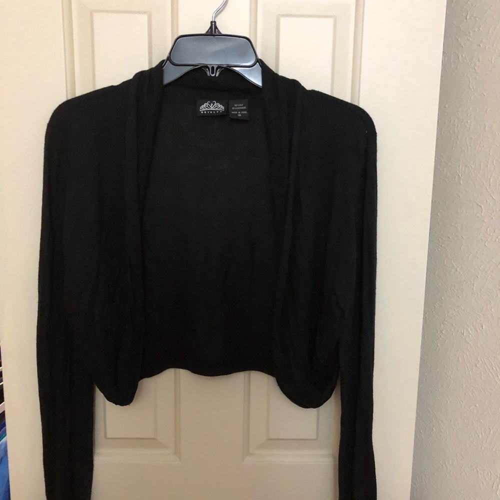 Windsor - Sz Medium - Black - Crop bolero.
